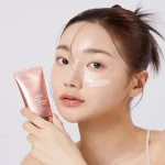 فروش کرم ضد آفتاب بدون رنگ مدی‌کیوب مدل Collagen SPF50