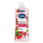 لوسیون بدن زغال‌اخته و ویتامین C وازلین aseline Superfood Freshlock Cranberry & Vitamin C 320ml)