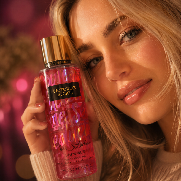 بادی اسپلش زنانه 250Ml ویکتوریا سکرت مدل Pure Seduction Shimmer امارات 1 بادی اسپلش ویکتوریا سکرت مدل Pure Seduction